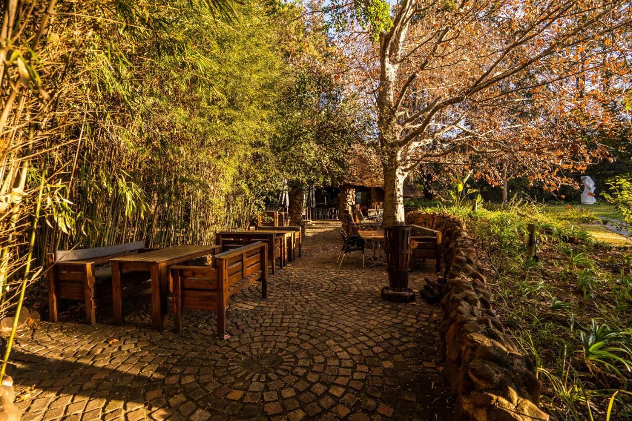 Hakunamatata Lodge & Health Spa/ Wedding & Conference Venue Мулдесдрифт Экстерьер фото